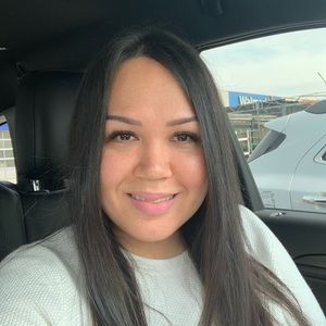 Meet your Posher, Tina